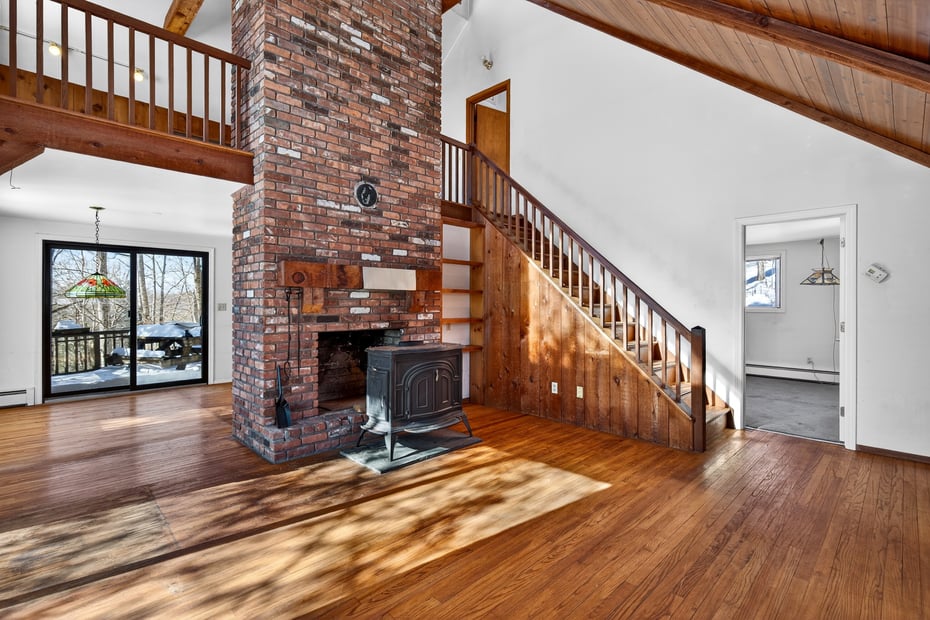 18 Deer Path Lane Photo 2