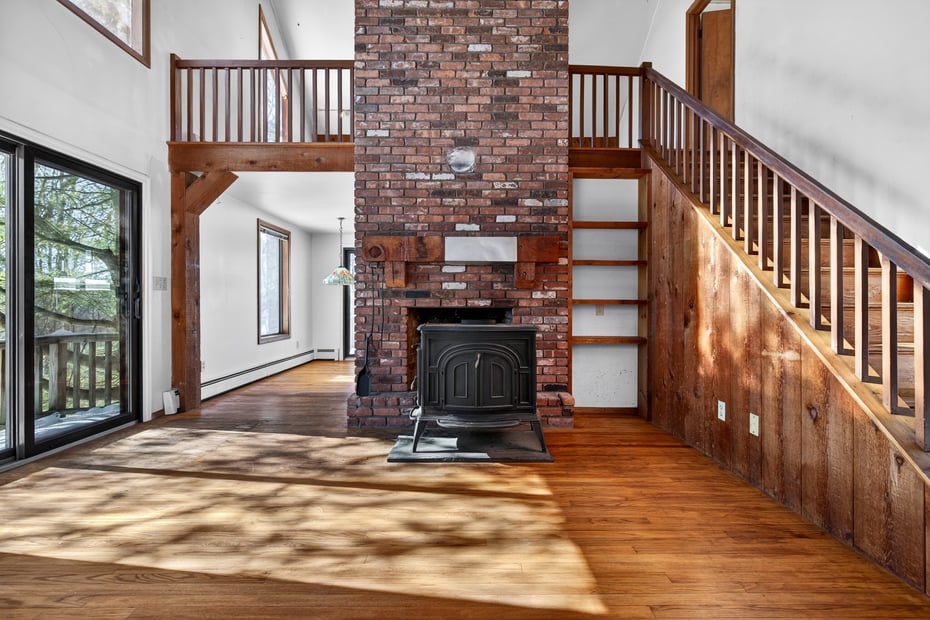 18 Deer Path Lane Photo 5