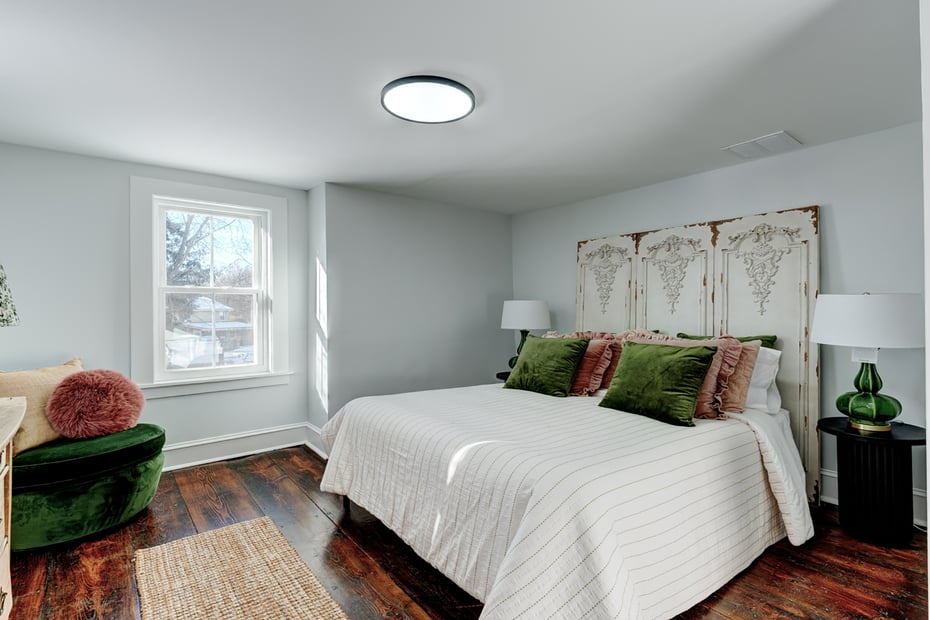 76 Griffin Road Photo 23