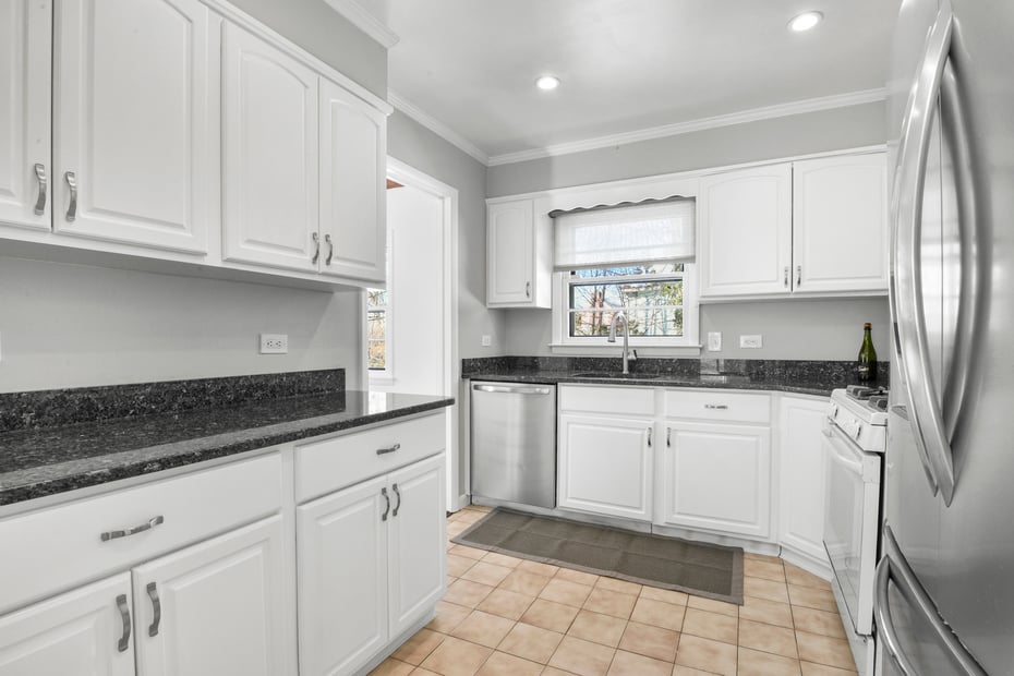 46 Harding Drive Photo 10