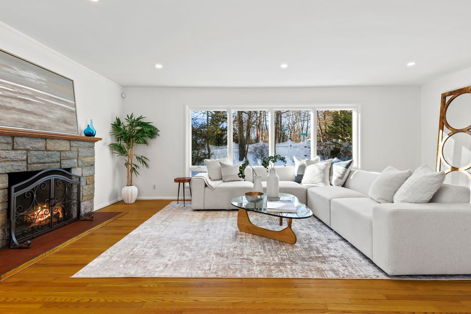 196 Old Army Road Photo 3