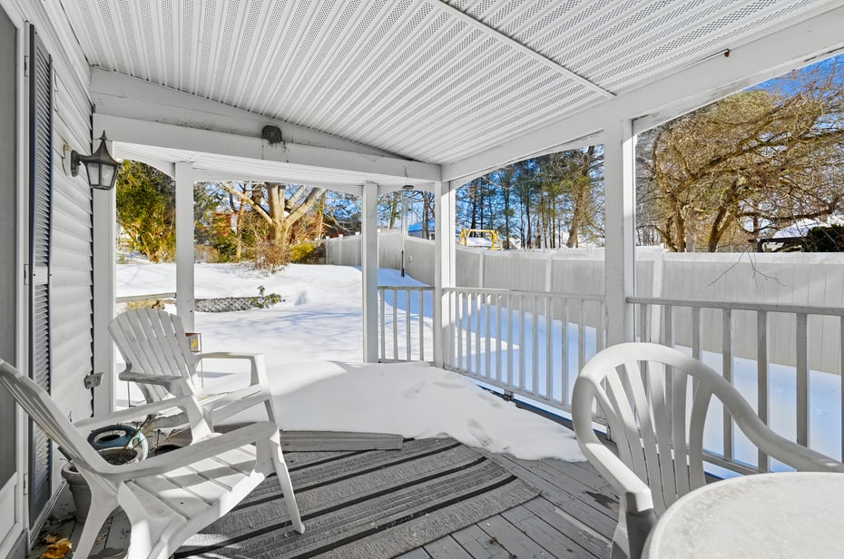 98 Wheeler Lane Photo 5