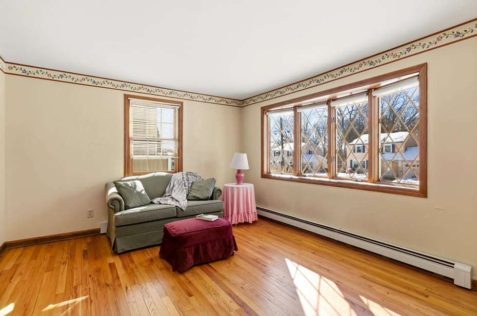 98 Wheeler Lane Photo 11