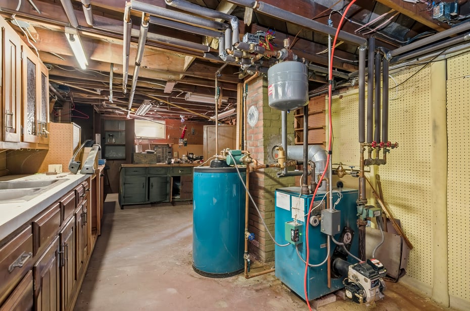 98 Wheeler Lane Photo 37