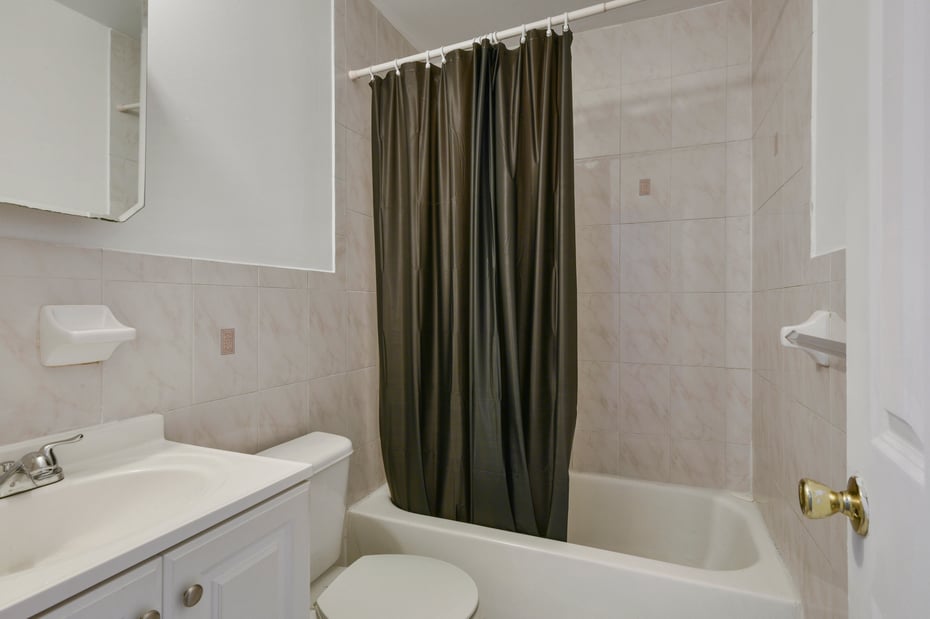 3546 Huguenot Avenue  #2nd Floor Photo 13