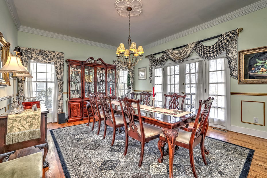 152 West River Street Photo 11