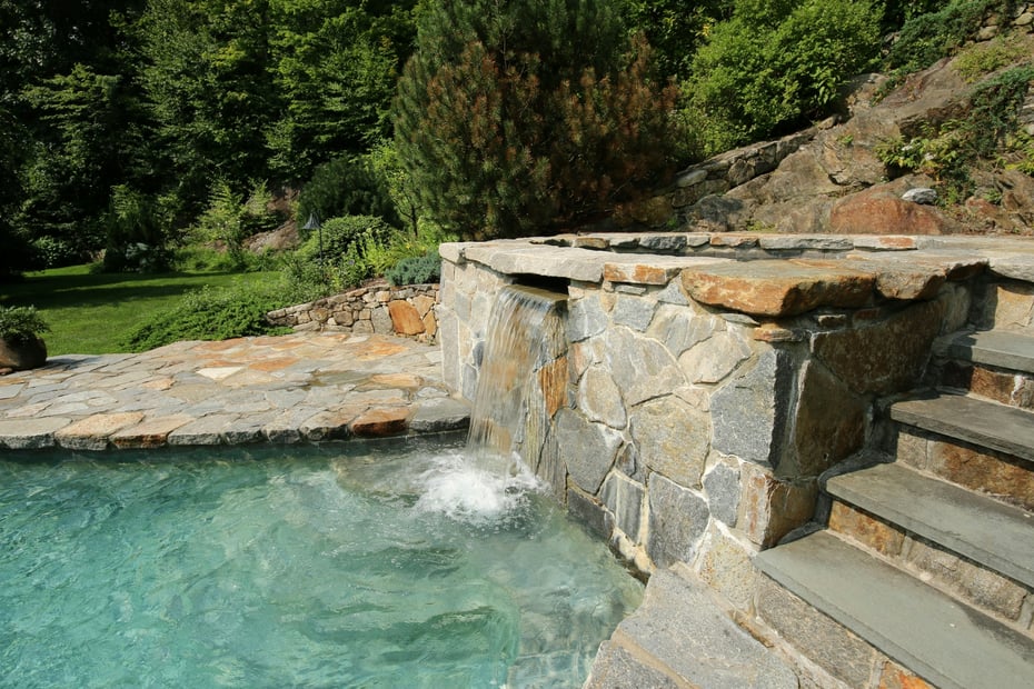 25 Eustis Lane Photo 4