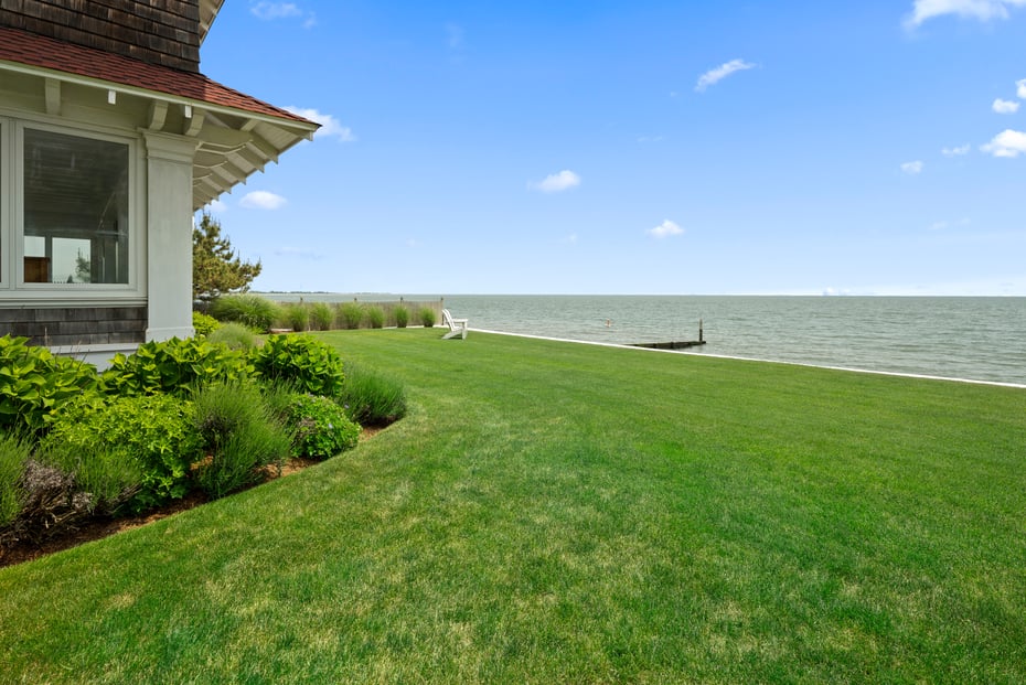 118 Middle Beach Road Photo 2