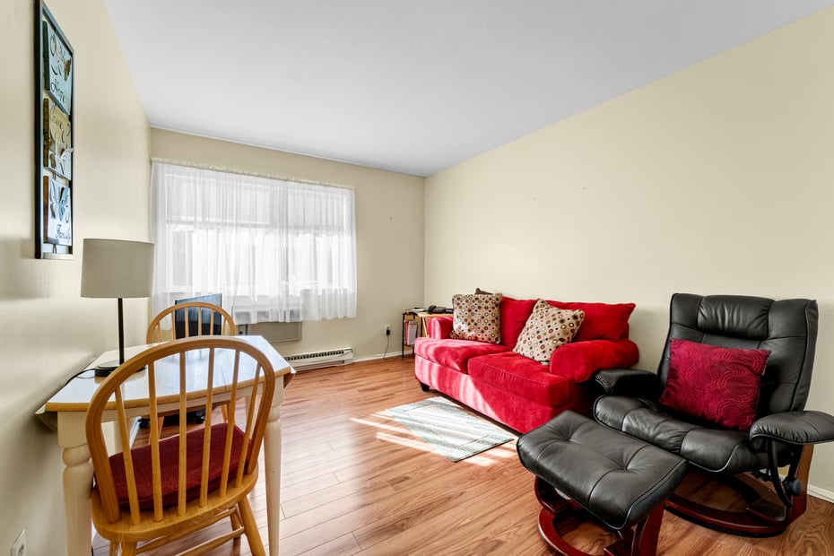 180 Colonial Road  #APT A2 Photo 20