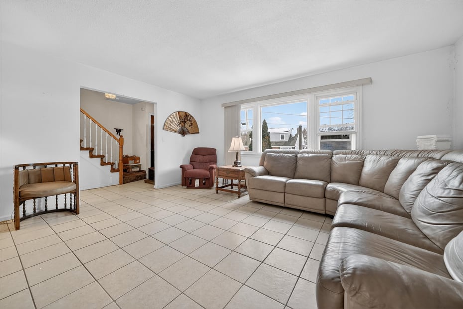 40 Aka 38 Grange Avenue Photo 3