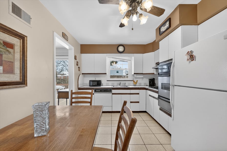 40 Aka 38 Grange Avenue Photo 4