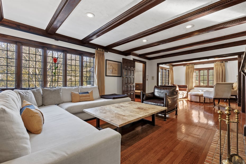 46 Fenimore Road Photo 7