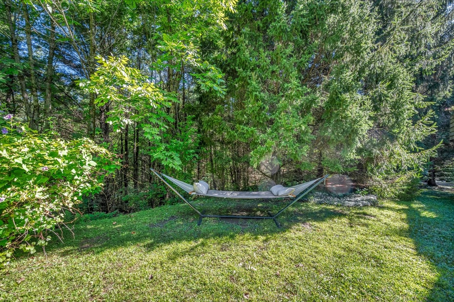 233 Sharon Goshen Turnpike Road Photo 8