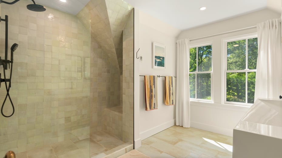 220 Kemble St Photo 23