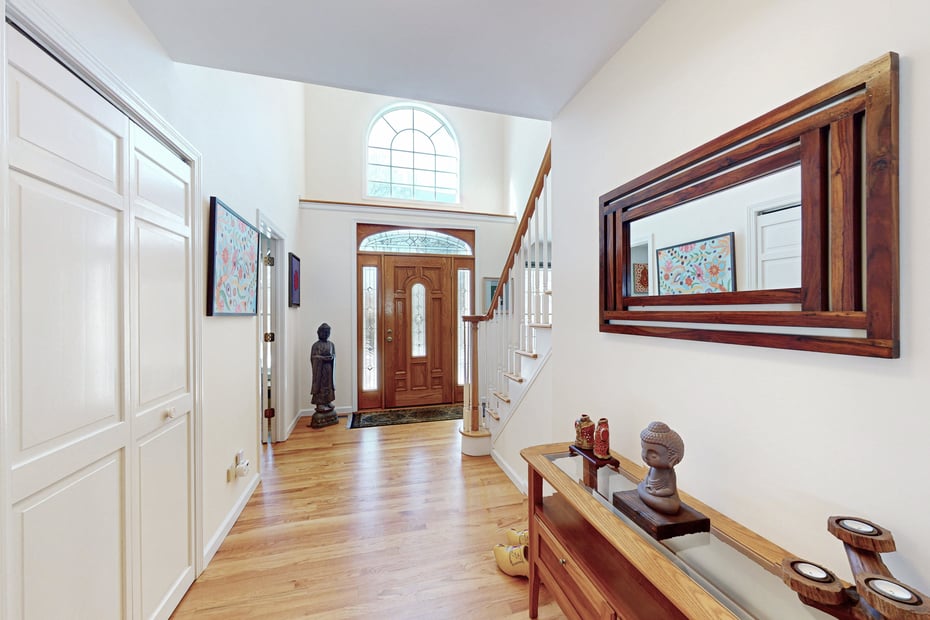 183 Coachmans Drive Photo 6