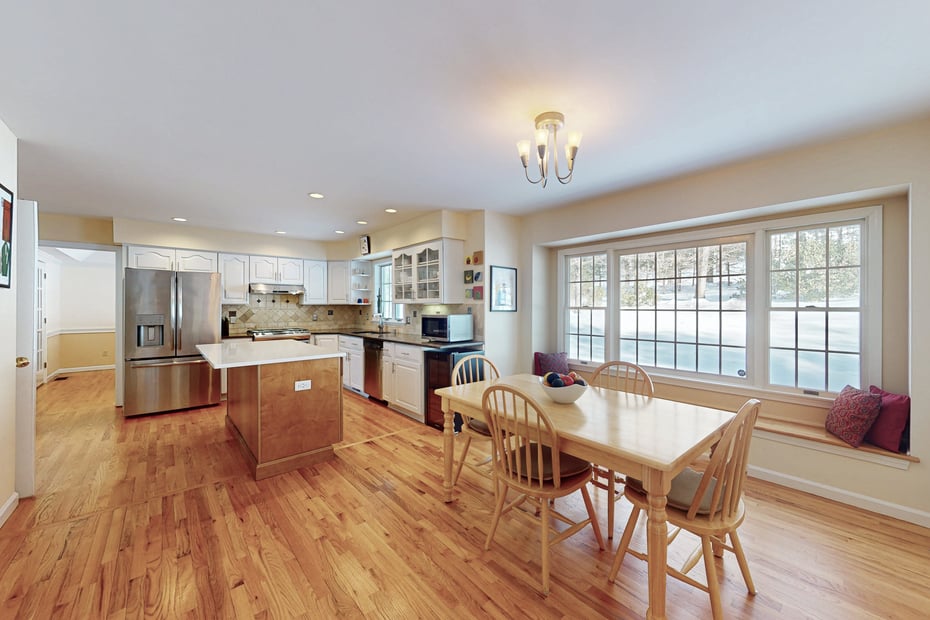 183 Coachmans Drive Photo 7