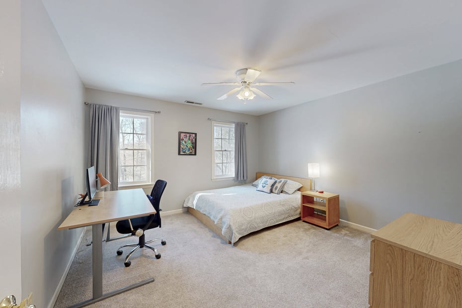 183 Coachmans Drive Photo 28