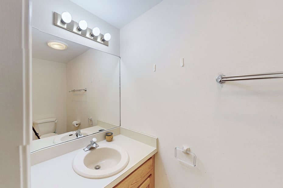 183 Coachmans Drive Photo 39