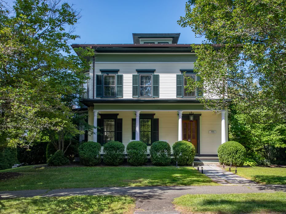 44 South Street Photo 1