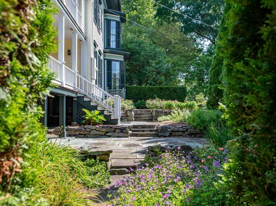 44 South Street Photo 39