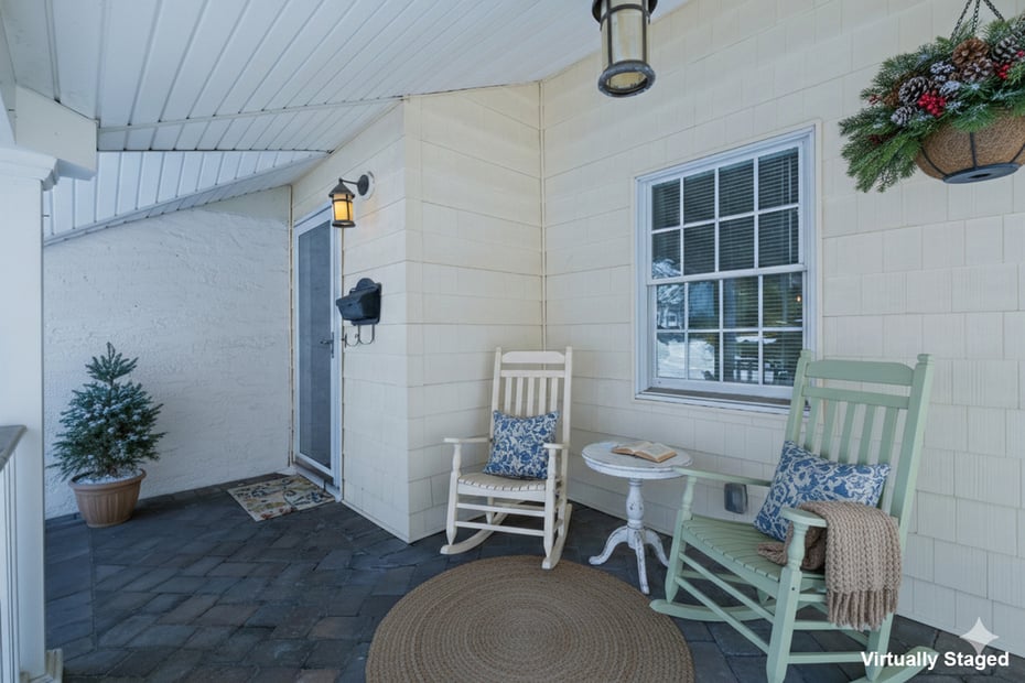 66 Middle Road Photo 25