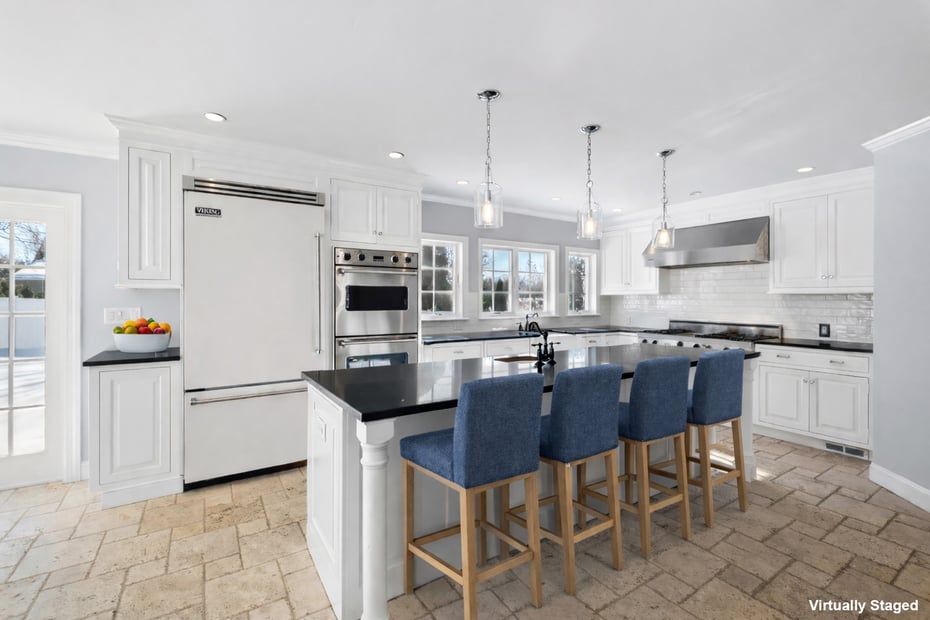 66 Middle Road Photo 27