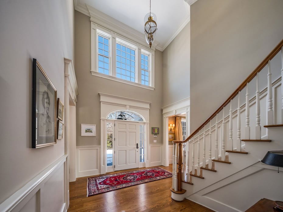 37 Lantern Hill Road Photo 5