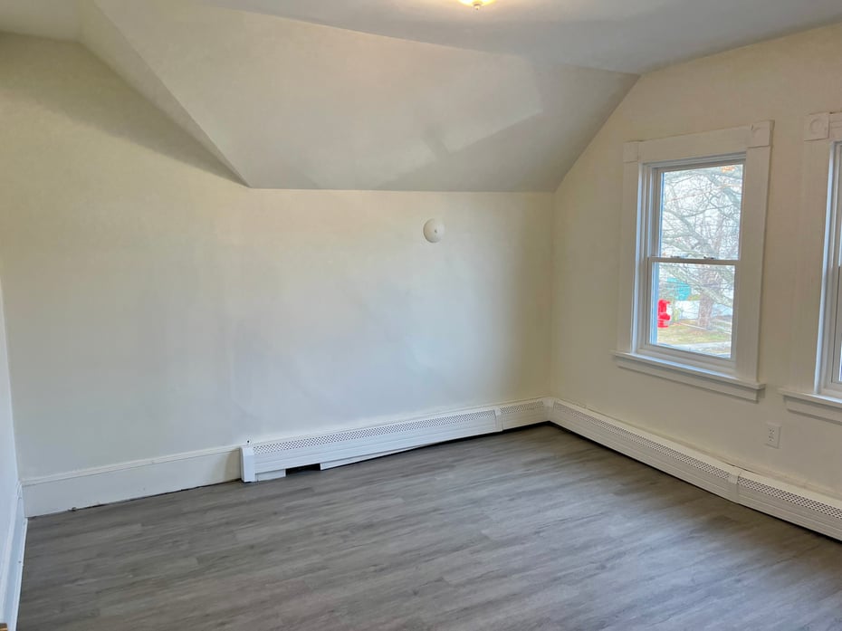 2449 North Avenue  #3 Photo 9