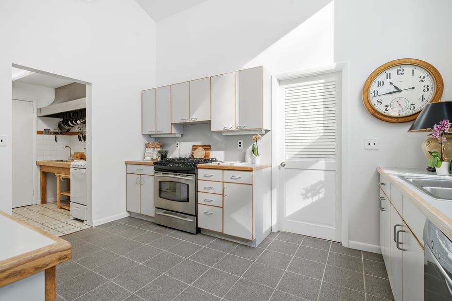 23 Ferdon Avenue Photo 14