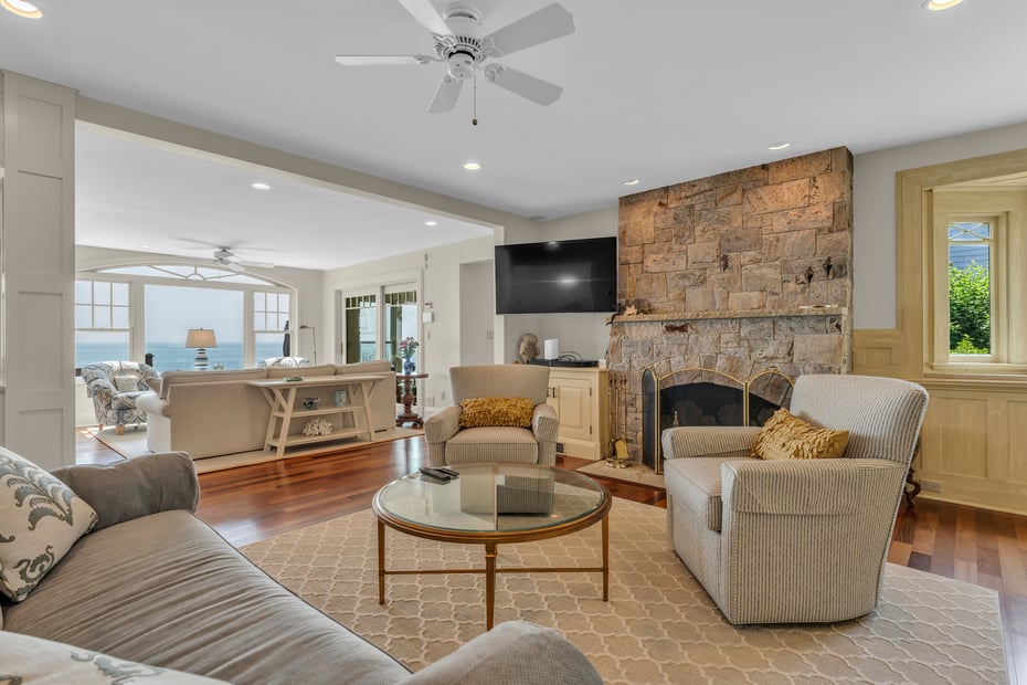 55 Shore Road Photo 7