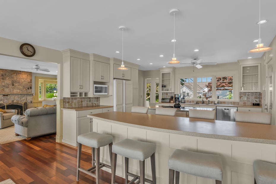 55 Shore Road Photo 11