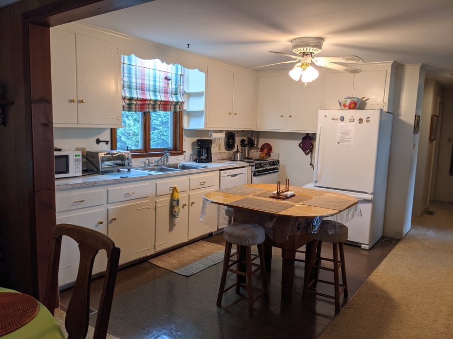 89 Grove Beach Road South Photo 6