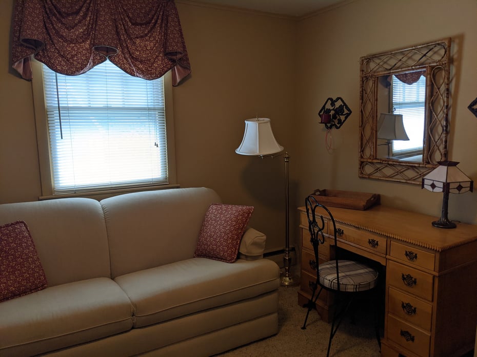 89 Grove Beach Road South Photo 13