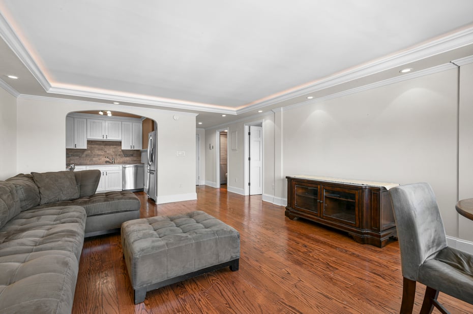 701 Pelham Road  #5M Photo 6