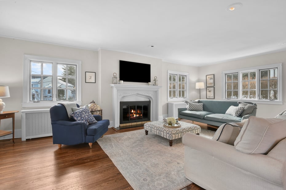 23 Lyons Place Photo 6