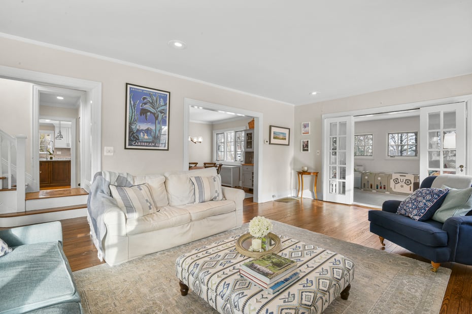 23 Lyons Place Photo 9