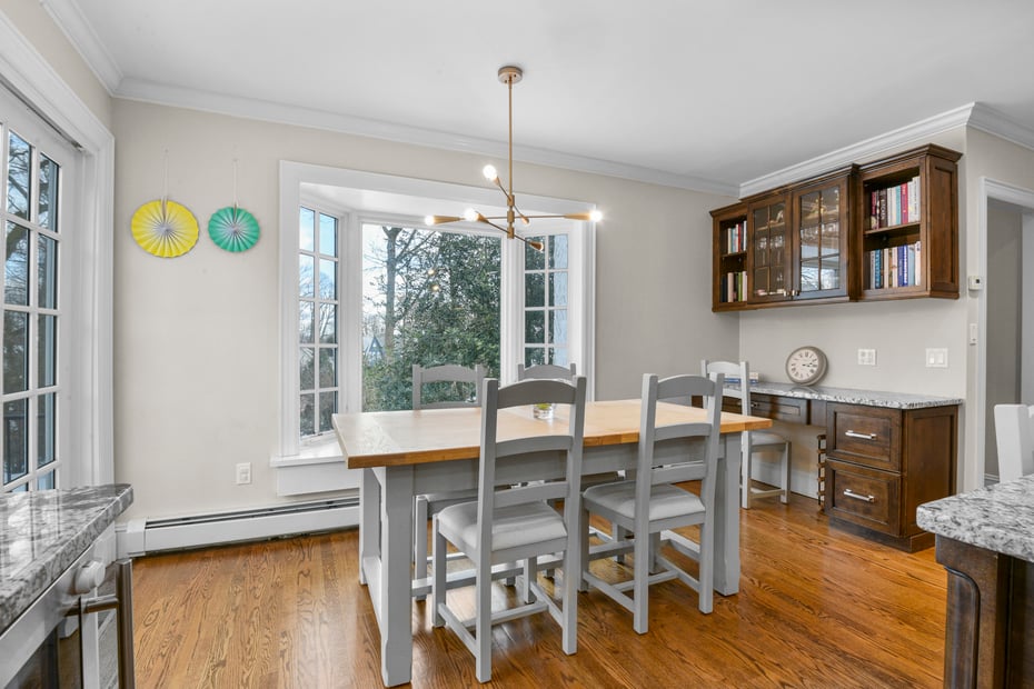 23 Lyons Place Photo 16