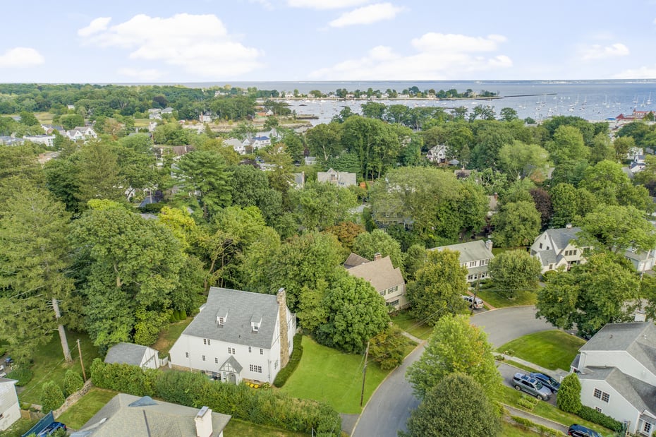 23 Lyons Place Photo 37