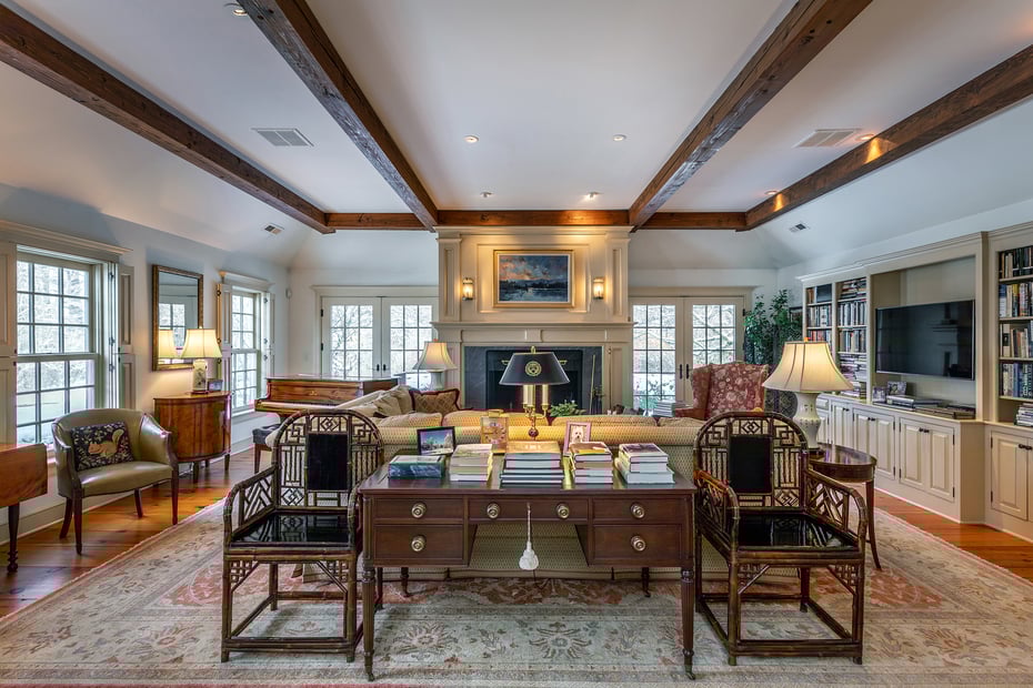 2 Great Elm Drive Photo 3