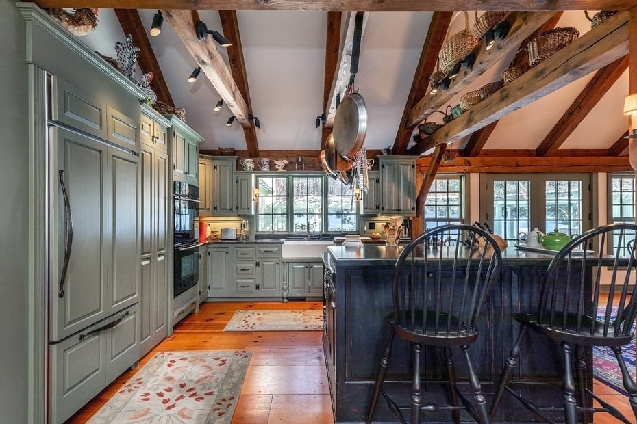 2 Great Elm Drive Photo 11