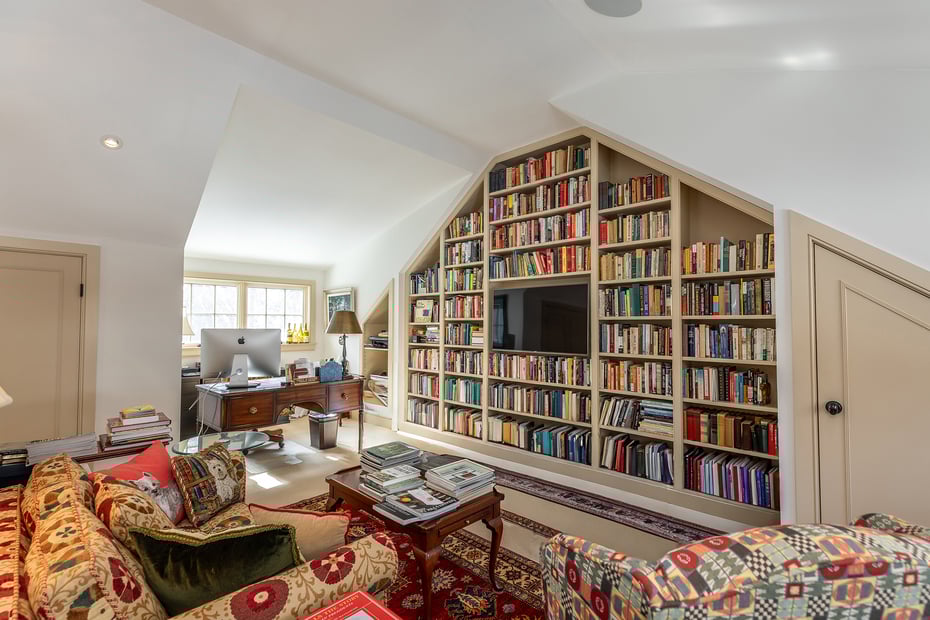 2 Great Elm Drive Photo 22