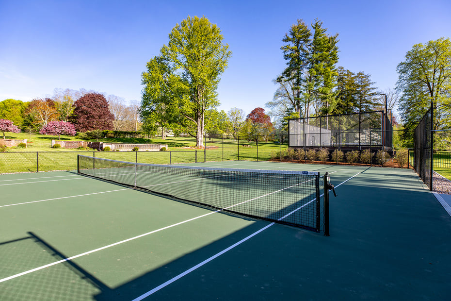 2 Great Elm Drive Photo 37