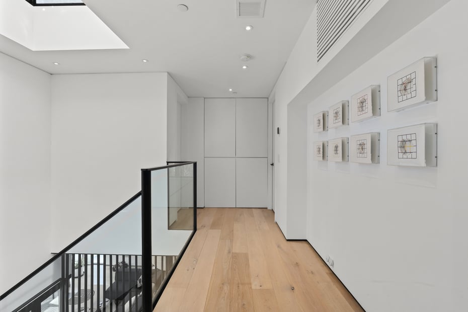 95 N Broadway Photo 17