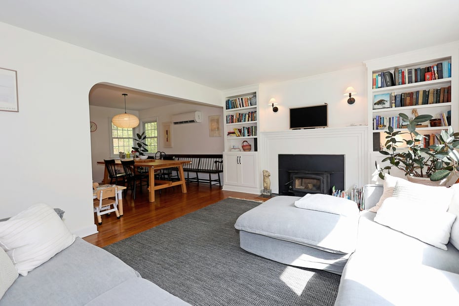 18 Head Of Meadow Road Photo 15