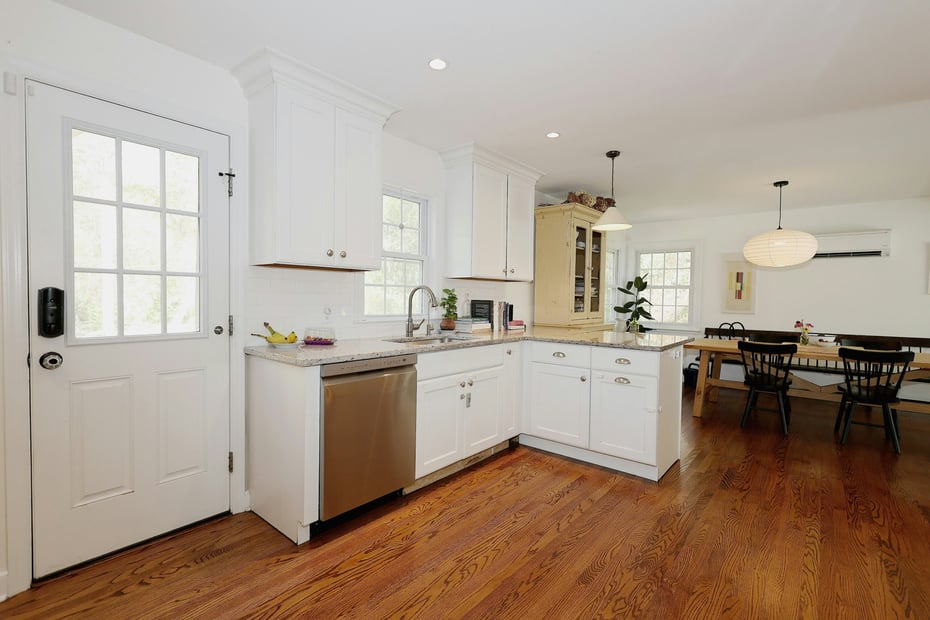 18 Head Of Meadow Road Photo 18