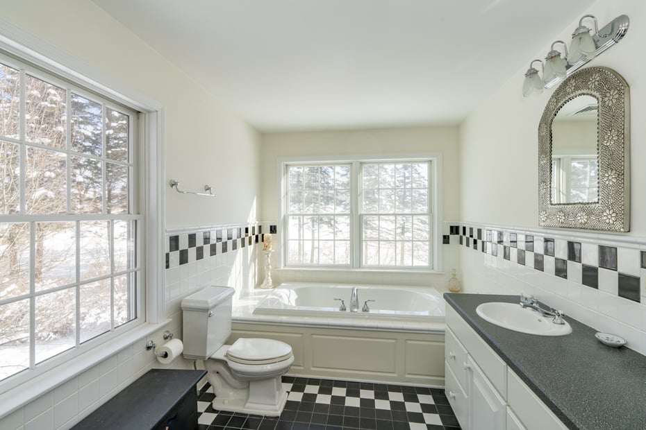 48 Long Pond Road Photo 12