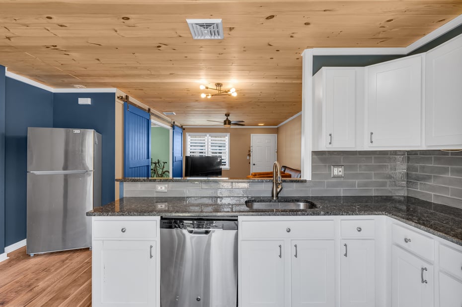 2 Plymouth Court #2 Photo 4