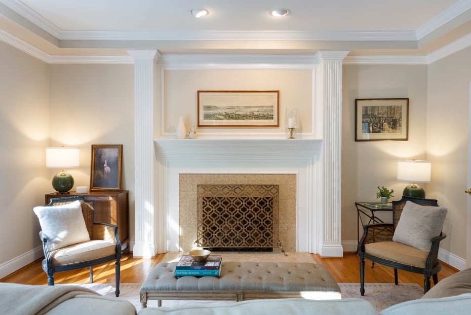 10 Hinchley Wood Photo 5