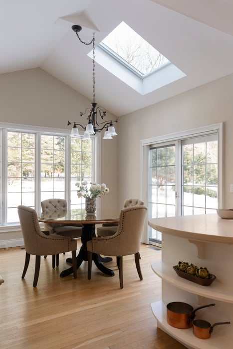 10 Hinchley Wood Photo 13