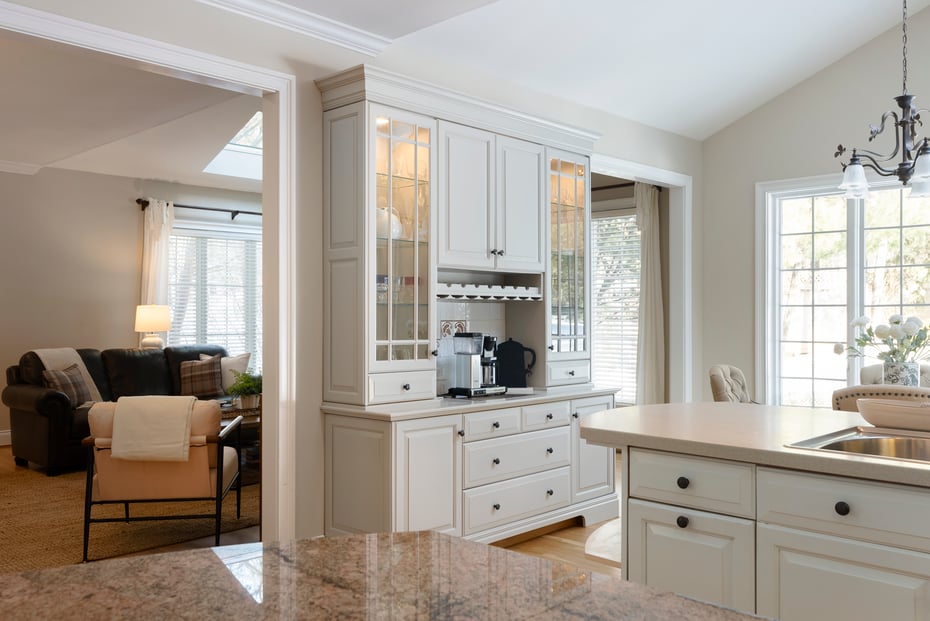 10 Hinchley Wood Photo 15